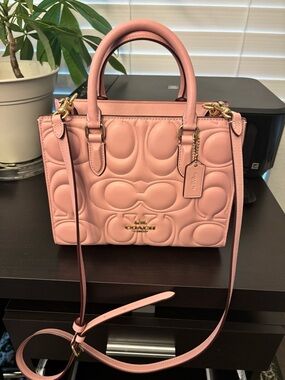Coach Pink Maggie tote , Pink Quilted Signature Satchel with Detachable Strap